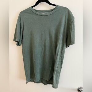 Aritzia TNA T-shirt